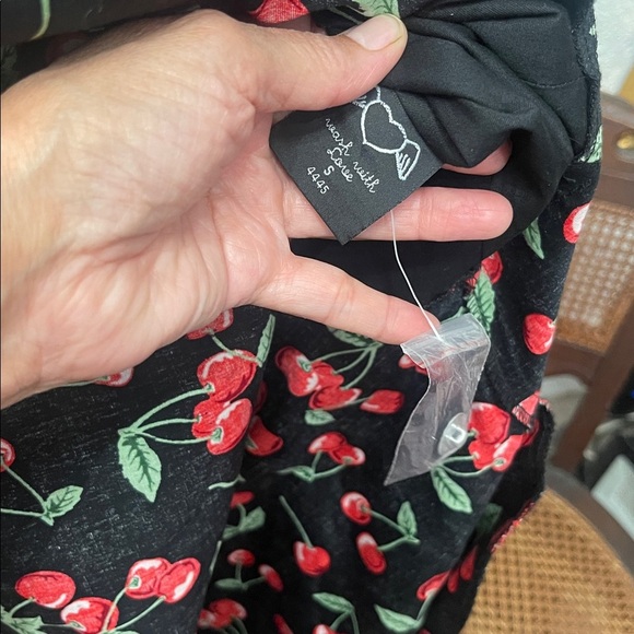 π Hell Bunny Vixen Cherry Print Dress β Size Small (NWOT Without Tag) - Picture 5 of 9